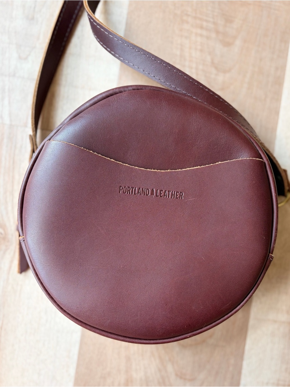 Portland Leather Large Circle Crossbody Bag - Cognac - Picture 2 of 12